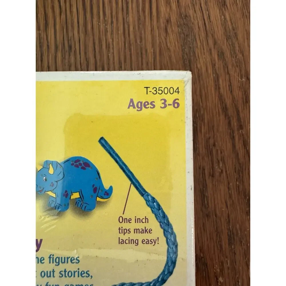 Prehistoric Pals Lace Trace n Play Dinosaurs 6 Lacing Cards Sewing 1998 NEW Toys